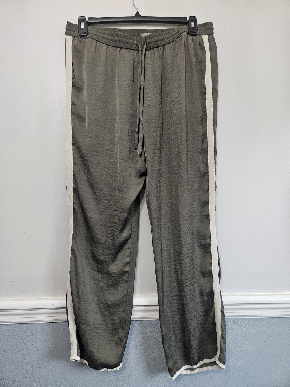 Aerie 2016 100% Polyester Satin Side Stripe Track Pants Olive Green Size L